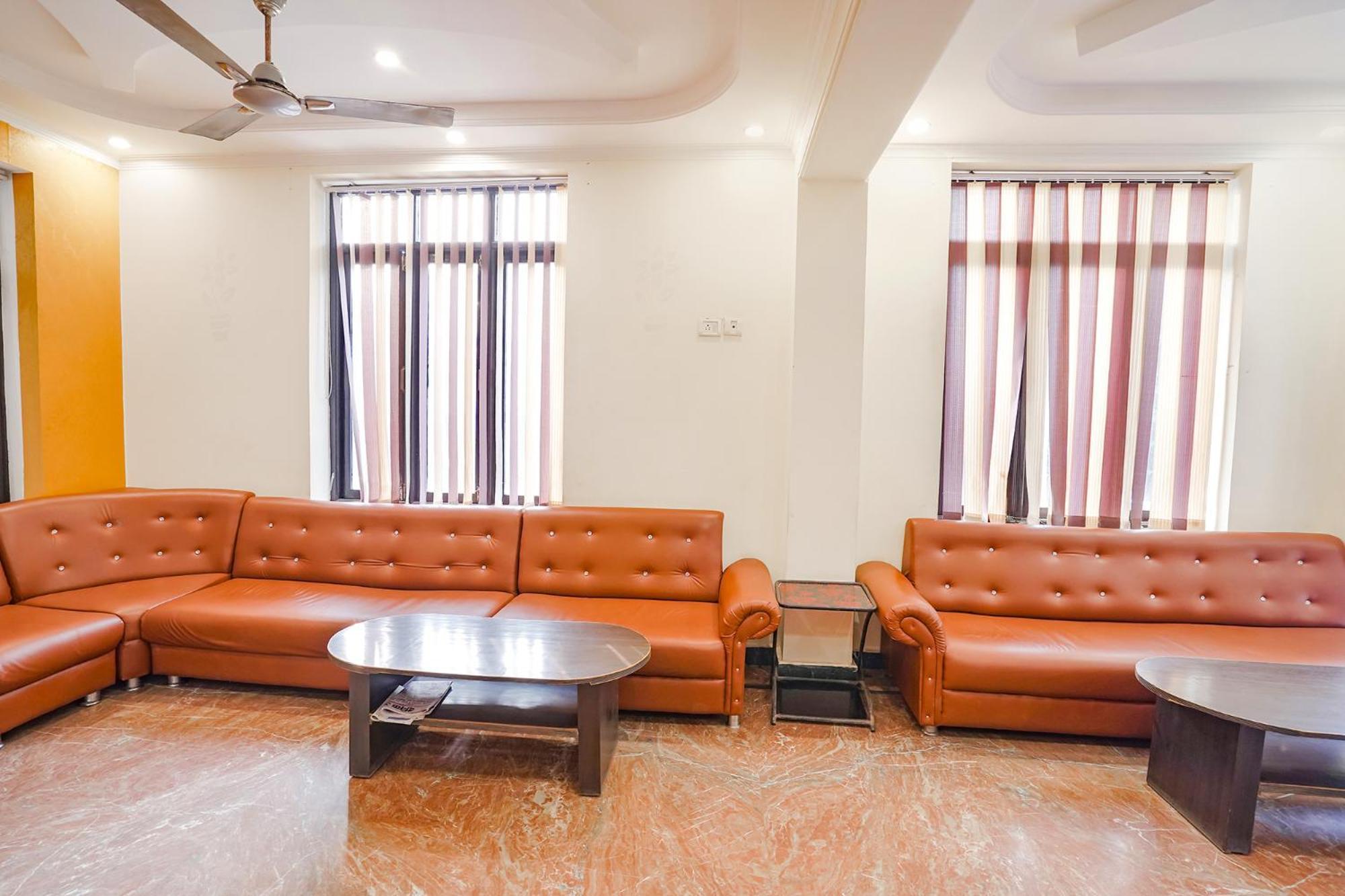 Fabhotel Prashant Palace مَسّور المظهر الخارجي الصورة