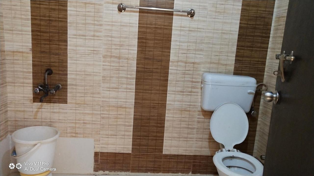 Fabhotel Prashant Palace مَسّور المظهر الخارجي الصورة